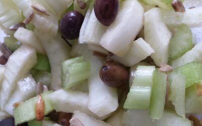 Insalata bianca con semi